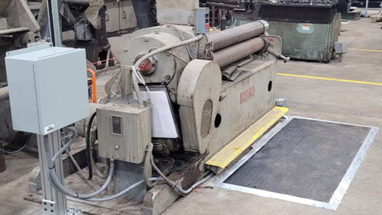 How Presence Sensing Devices Improve Machine Safety