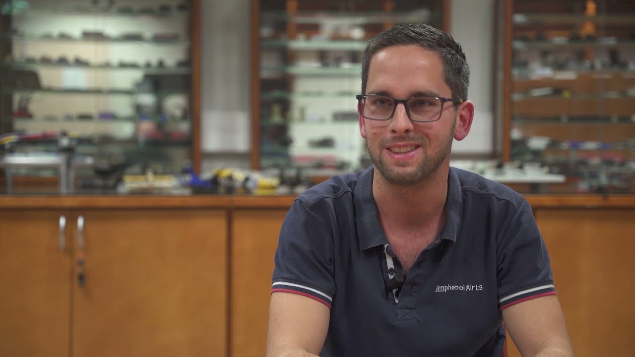 Les métiers de l'industrie chez Amphenol Air LB