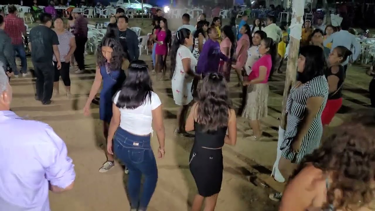 Cumbia Sampuesana || Org. los Junior de Guerrero asi lo baila mi gente hermosa💃🏻💃💃🏻