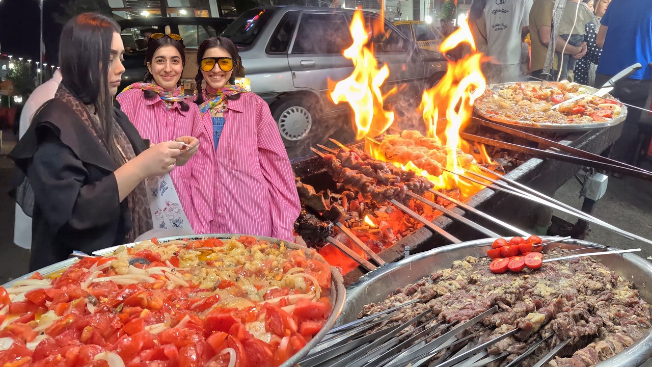 زیباترین غذاهای خیابانی ایران؟ 🇮🇷 تور بازار بزرگ رشت!