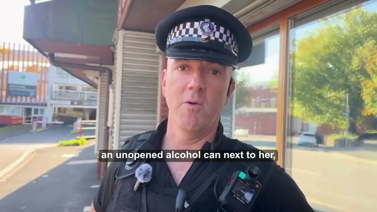 What happens during an Exeter City Centre foot patrol?