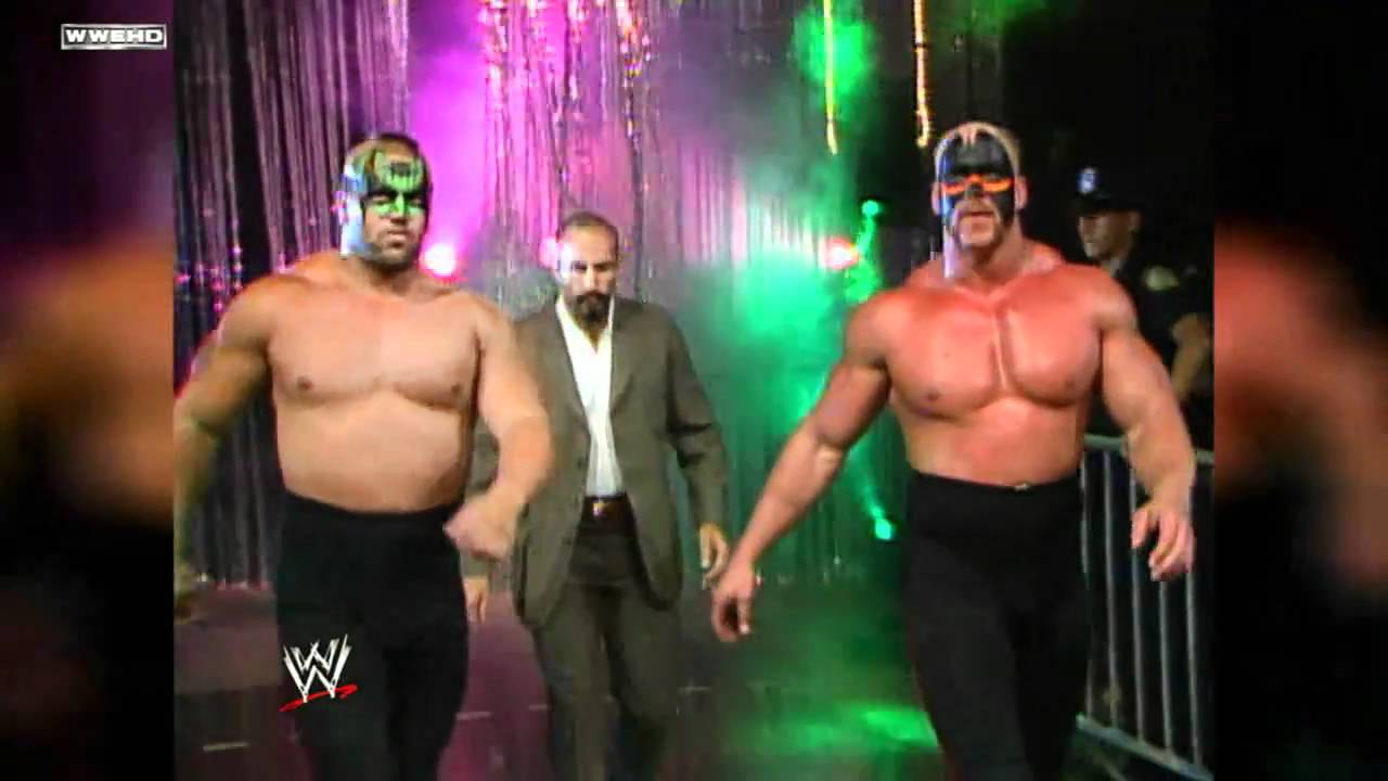 Зал славы: Члены Зала славы WWE &mdash; The Road Warriors и Пол Эллеринг