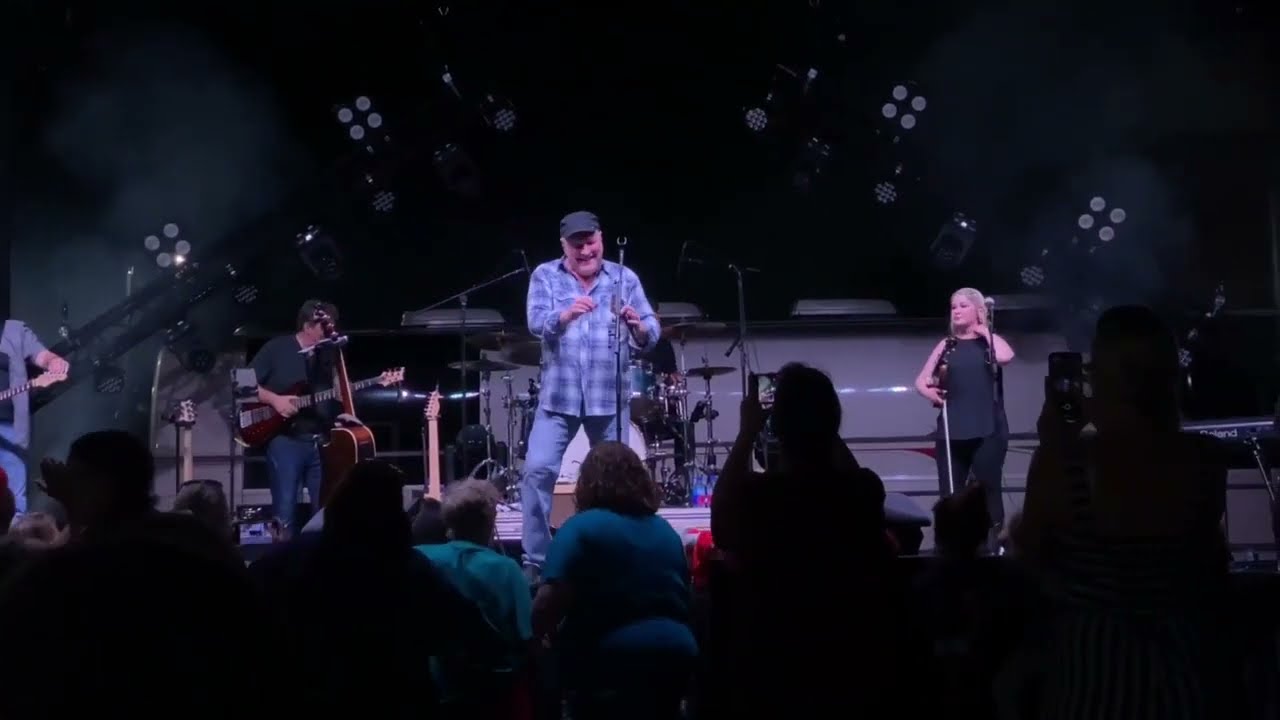Love Remains - Collin Raye (7/28/22)