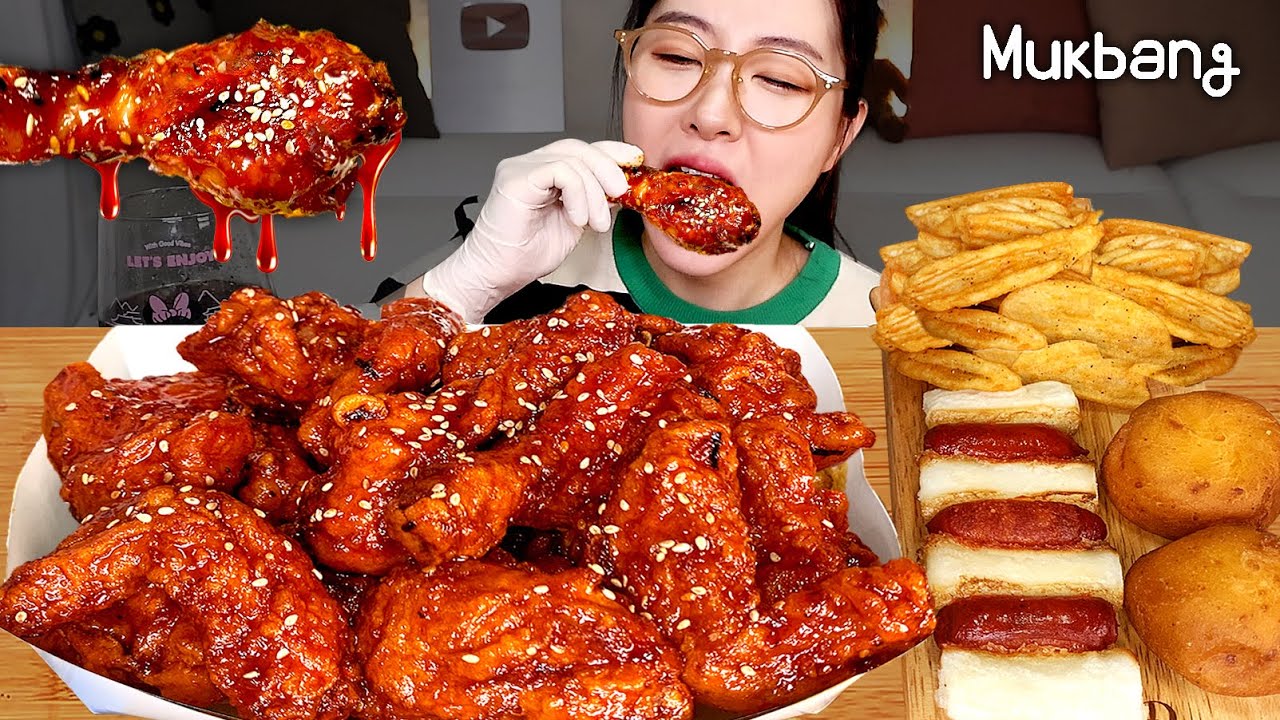 팔도비빔면치킨 어떤데??? 팔도비빔양념을 치킨에 태워??!!!🤣 (ft.소떡소떡,치즈볼,감튀)ㅣchicken ASMR Real Mukbang