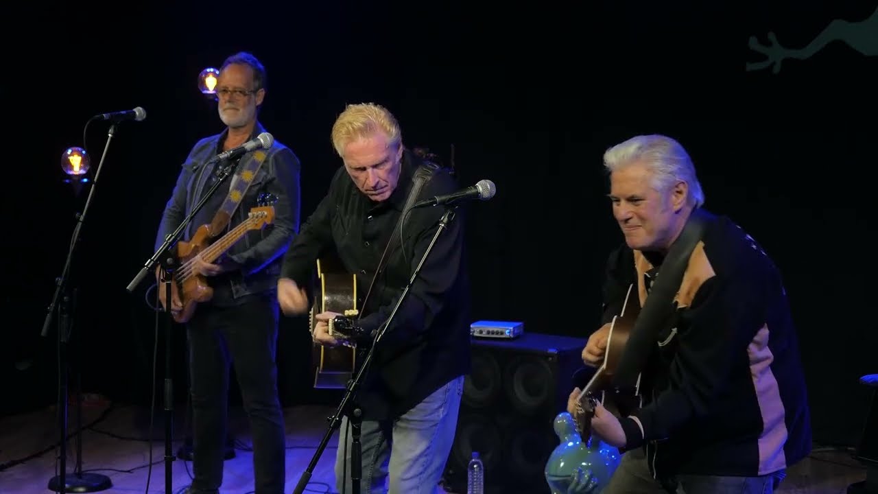 Russell deCarle - Mean Streak LIVE @ Blue Frog Studios