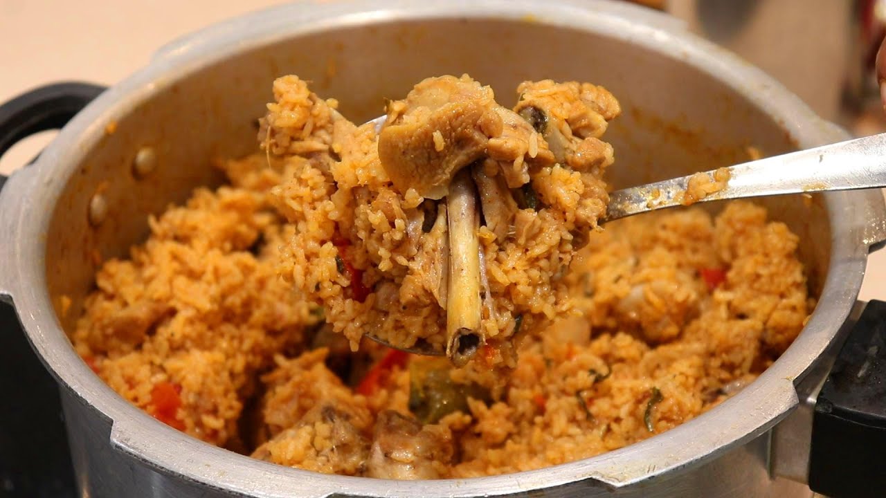 சிக்கன் பிரியாணி குக்கரில் இப்படித்தான் செய்யணும் | Chicken Biryani in Pressure Cooker