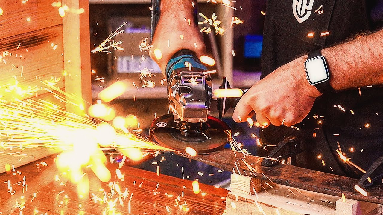 Сетевые УШМ подвиньтесь! На сцене MAKITA XGT GA050GZ