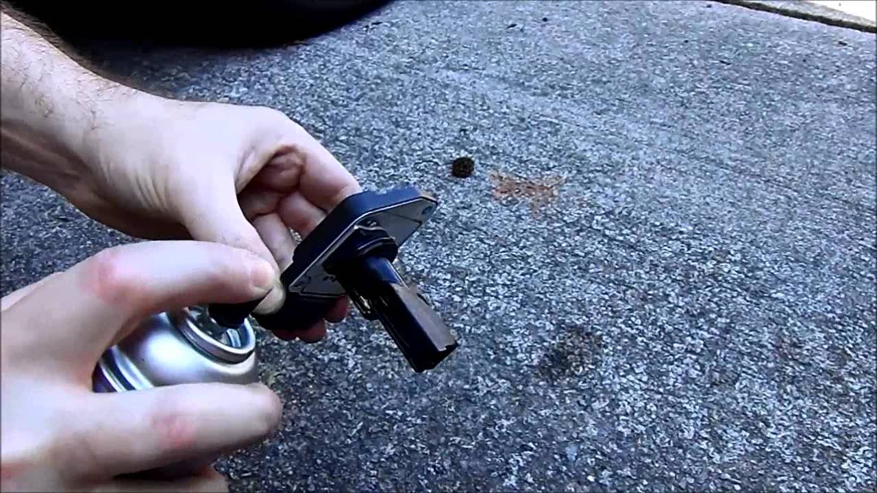 Mass Air Flow (MAF) Sensor Cleaning on a 2005 Mazda MPV