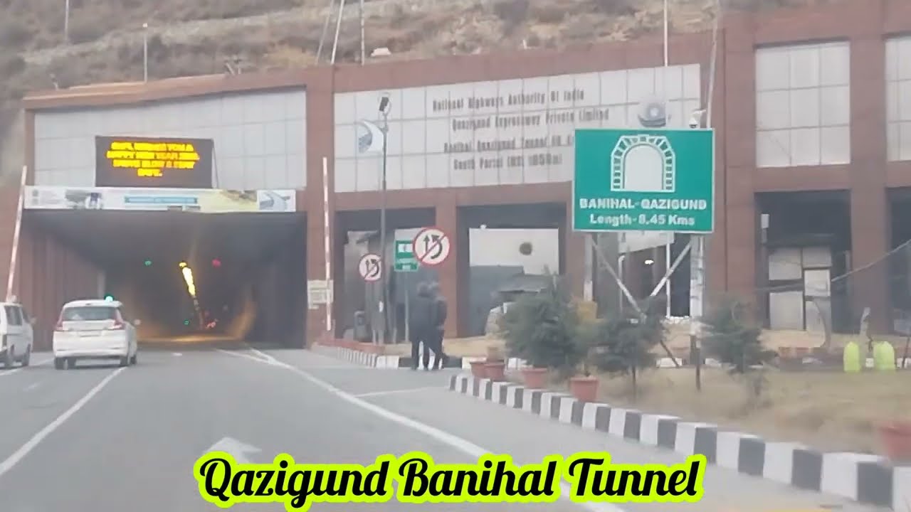 Qazigund Banihal Tunnel | Banihal To Qazigund Travel | Banihal tTo Qazigund Tunnel Journey #Tunnel 