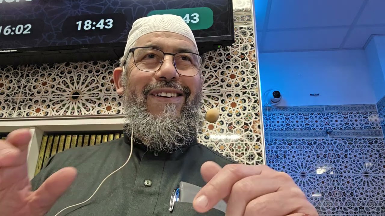 وجوب القراءة في السرية 