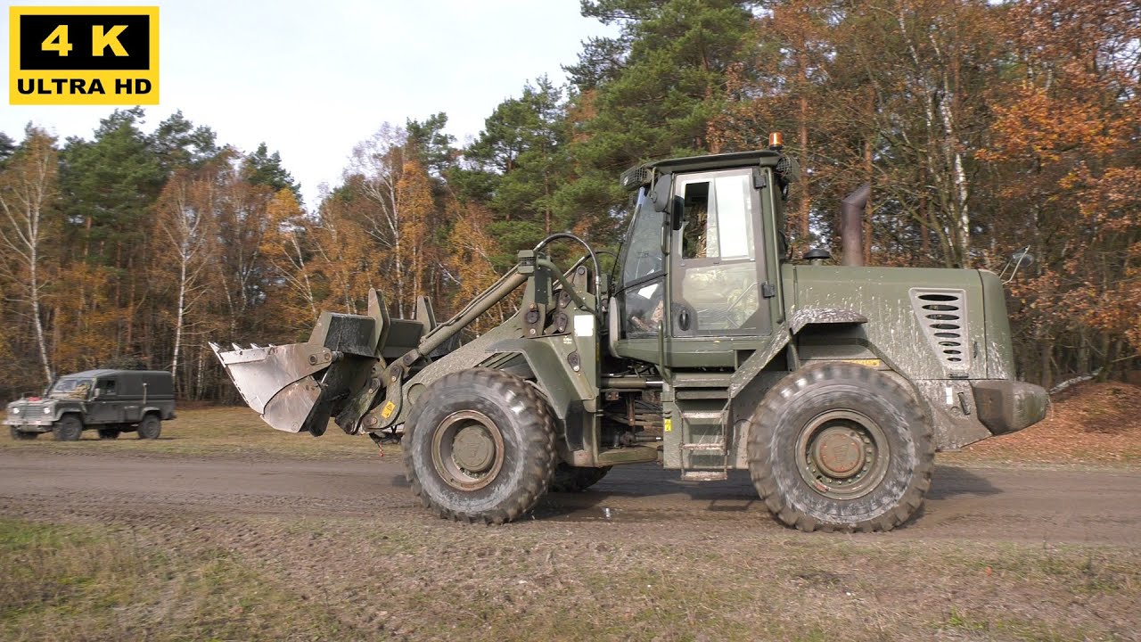 4Kᵁᴴᴰ British Army Royal Engineers JCB 436 MWT Medium Wheeled Tractor Exercise Pioniere im Manöver