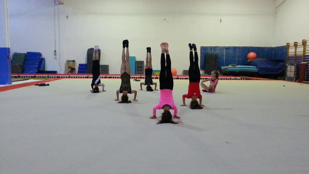 Gara di resistenza alla Verticale Sulla TESTA GYMNASTICS CHALLENGE ginnastica artica CSB