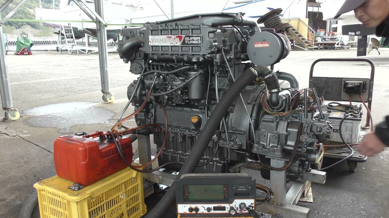 No.6075 ヤンマー 4CH-ST 200PS(2.96)
