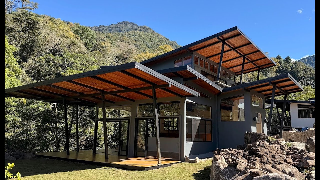 Costa Rica Jungle House