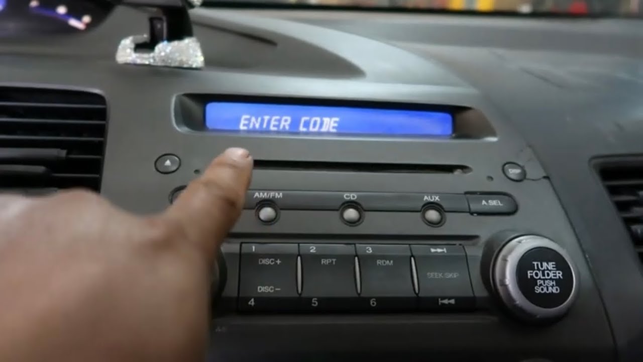 2006 al 2011 honda civic el estéreo me  pide un  código aquí les digo como encontrar el código