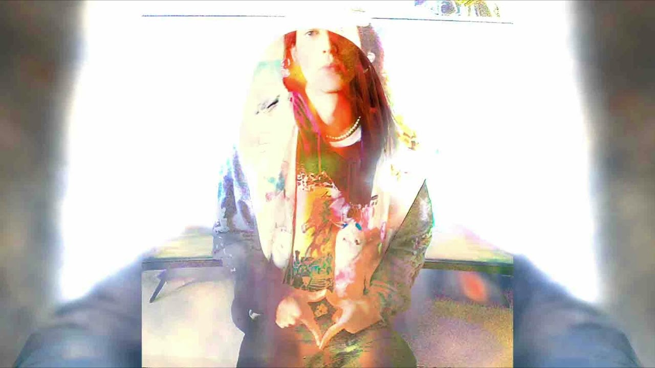 TRENDY by Bladee but u are trying to remember it whilst being asleep and heavily intoxicated