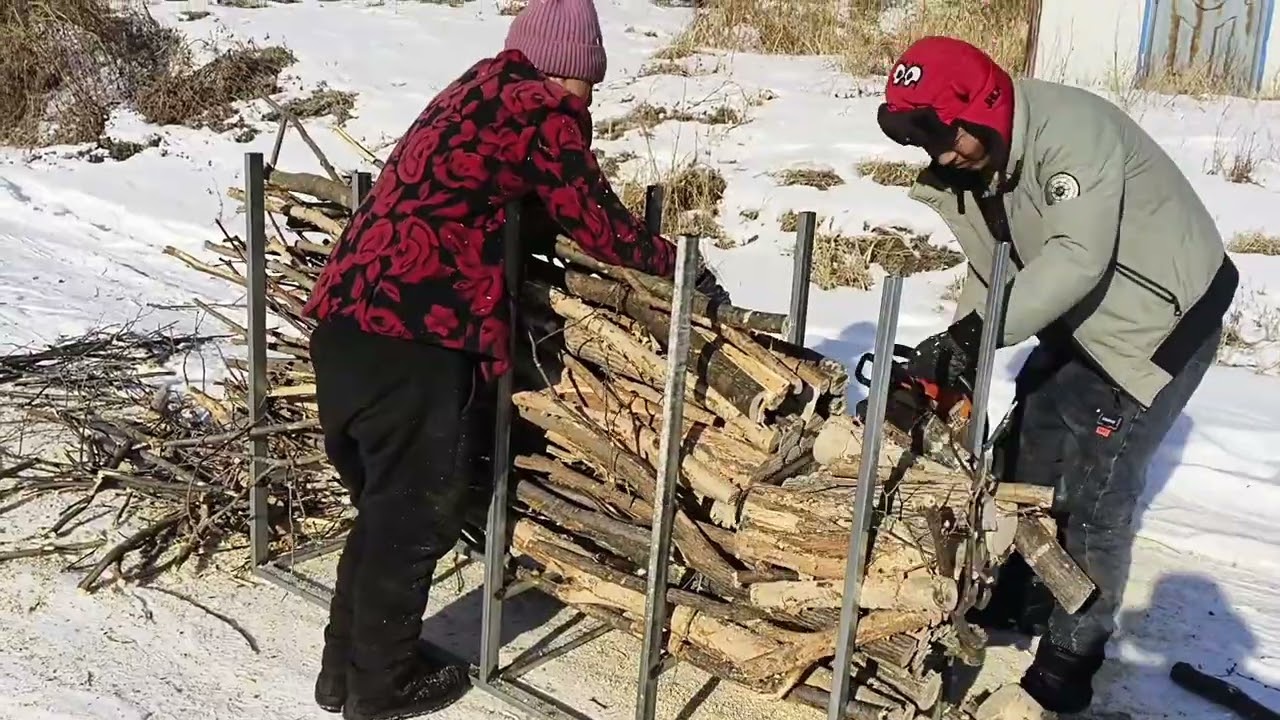 捡的柴火多到家里放不下，大家猜能烧几年，柴火神器到底好不好用