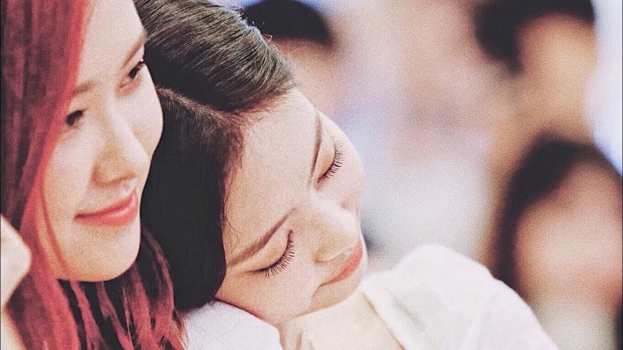 Chaennie ~ ♡ Rosé ☓ Jennie ♡ ③