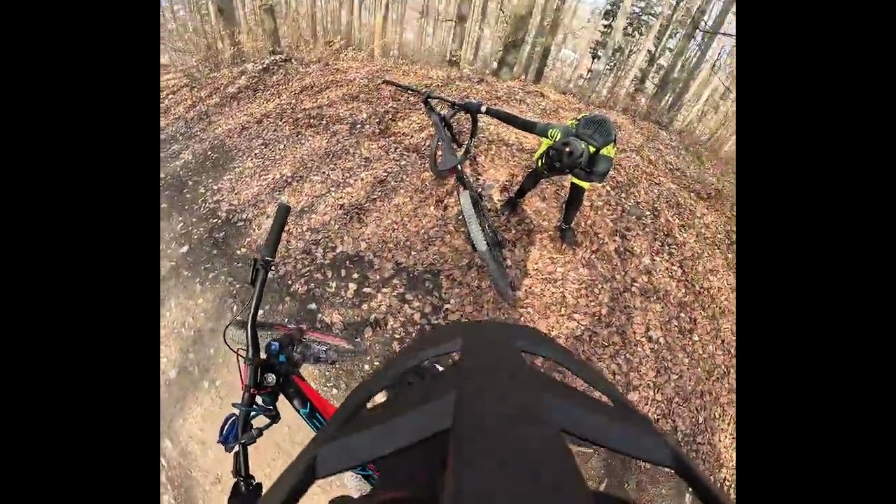 I went downhill riding with my bro, it was fun.   #mountainbike #downhill   that's his perspective.