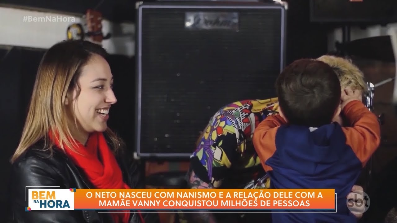 O Neto nasceu com nanismo e a relação dele com a mamãe Vanny conquistou milhões de pessoas