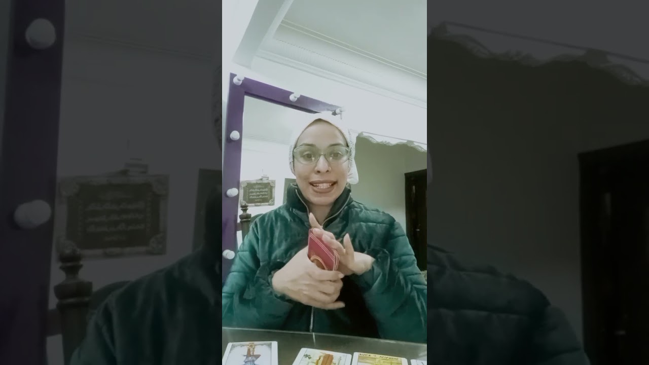 العلاقه الثلاثيه 🧐 الصعبه كيف يرا الطرف التالت و ليه هيبعد و لا بيلعب مريض نفسي و لا