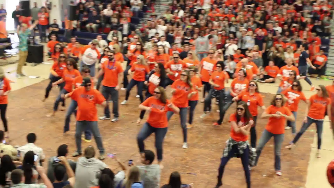 A Gift from the Faculty - UPTOWN FUNK Short Film with Flash mob at Eaglemania
