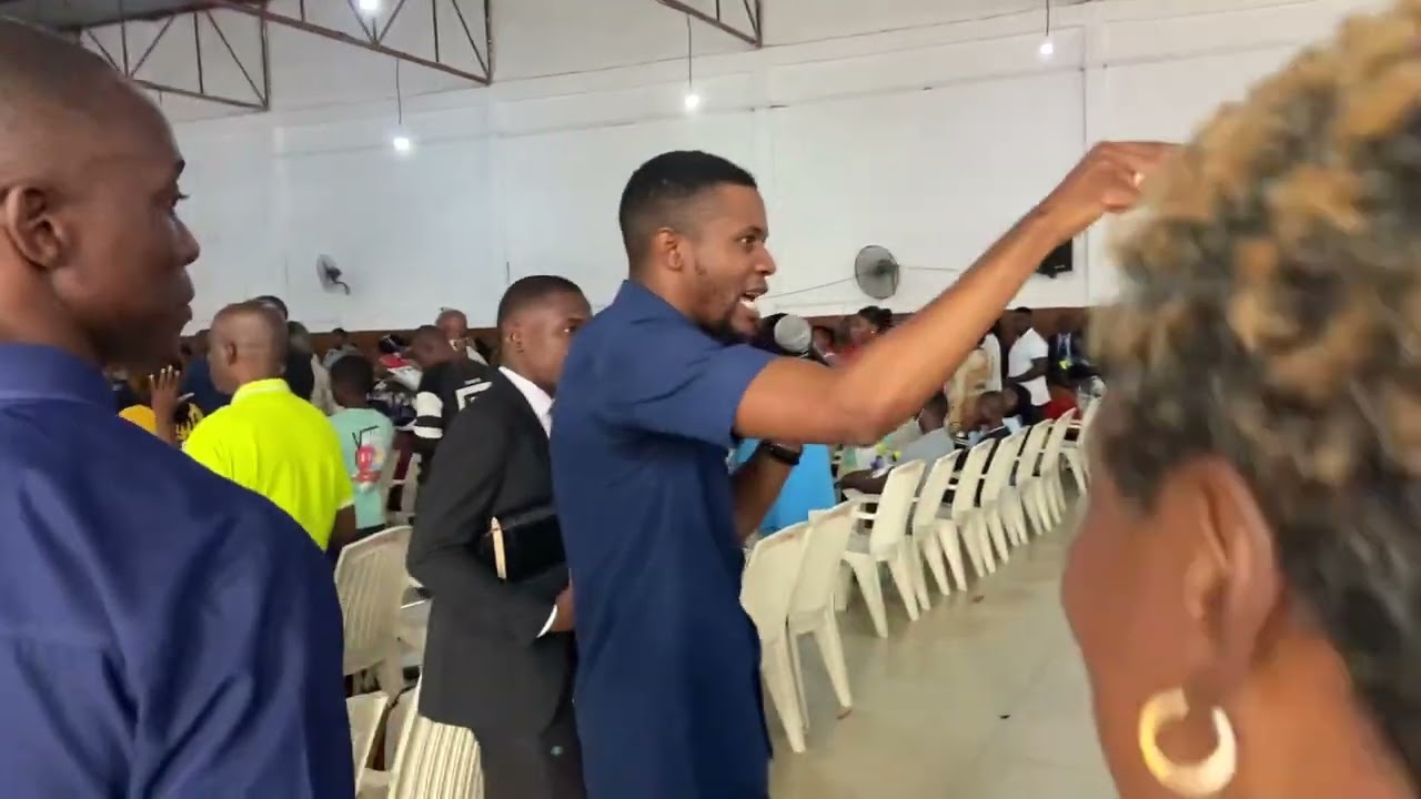Assista o vídeo e sejam todos abençoados através dessa mensagem