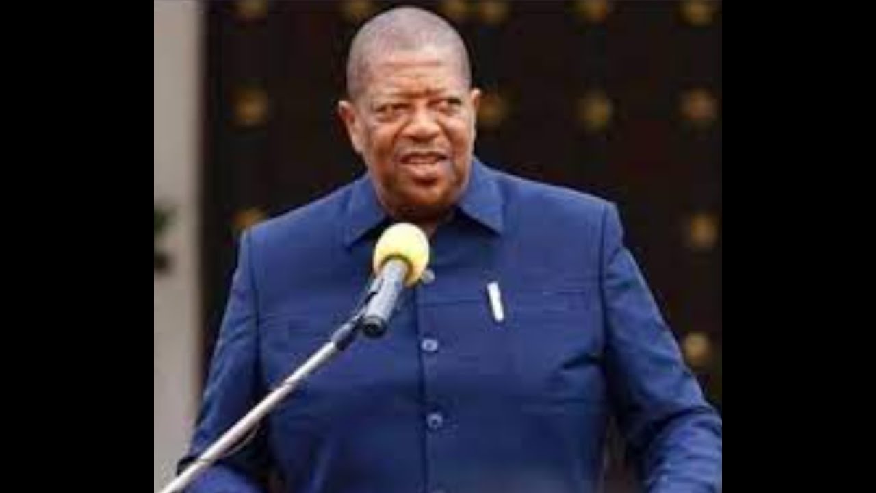 CHARLES HILLARY ALIVYOHUDHURIA TUZO ZA WASTA ZA WALLAH BIN WALLAH