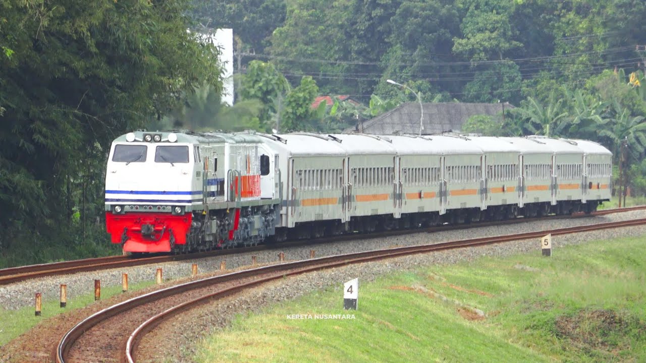 PASUNDAN DOUBLE LOKO‼️ SEHARIAN MENEMUKAN 27 KERETA API DI TAMBAK