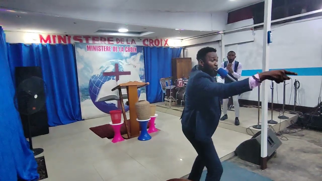 La force de ma prière Avec le bishop prophète TL Alexandre flamme 