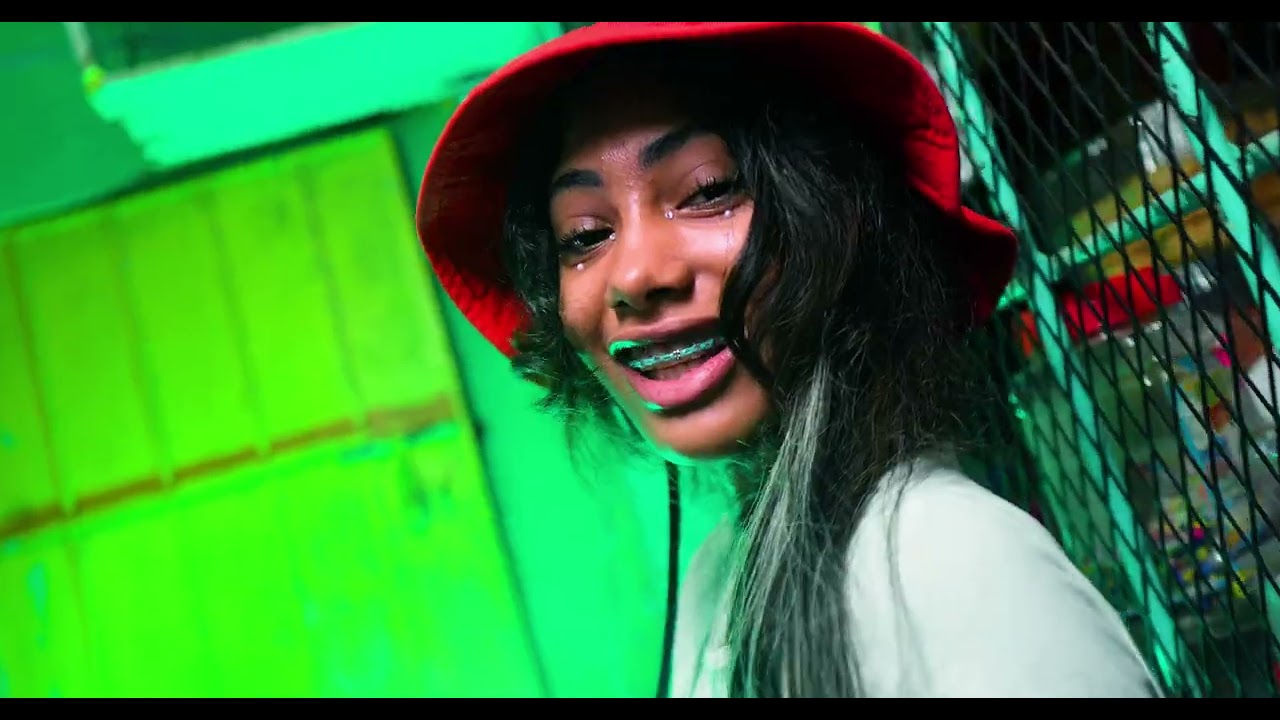 Ella es chiquita - Chiquita Saoco x Bubu Saoco & Chispas HD - Video Oficial 4k Dr. @Alex_Graph