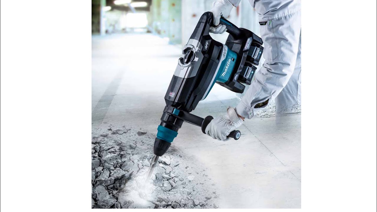 Makita HR006GZ 80Vmax (40Vx2) XGT Brushless AWS* 52mm Rotary Hammer - SDS-Max Skin Weight 12.9Kg.