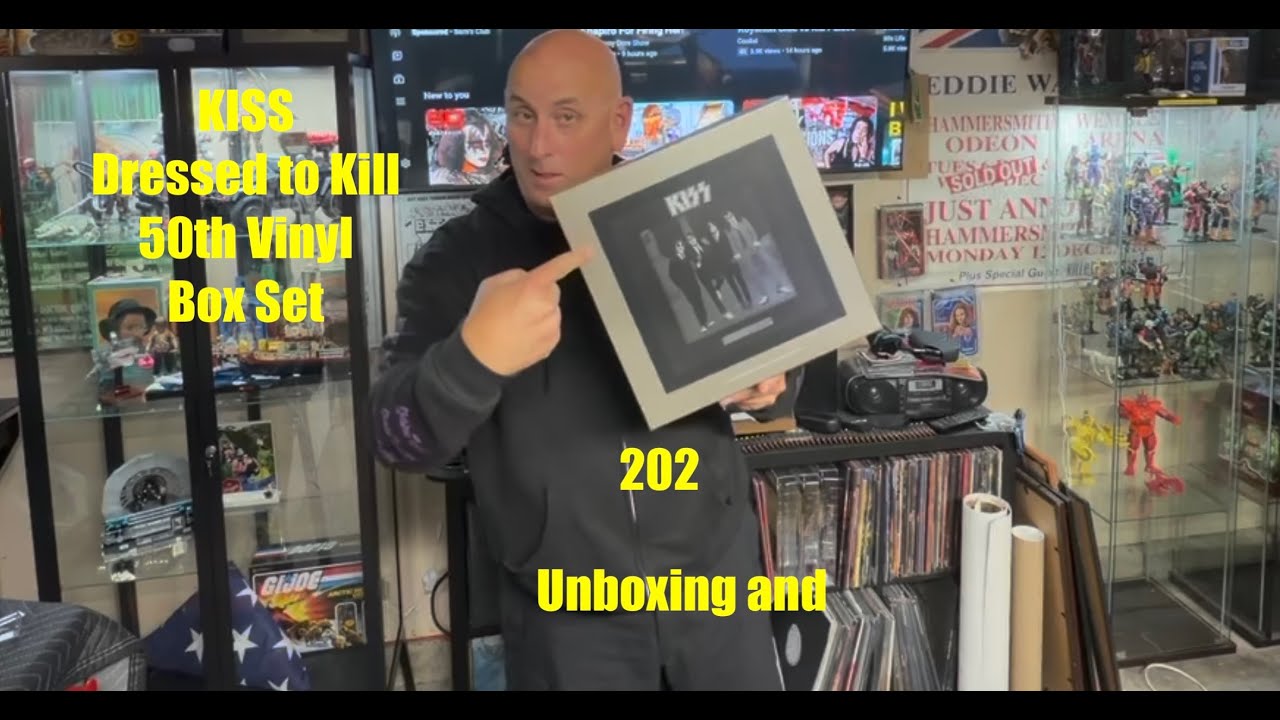 Kiss Dressed to Kill 50th Anniversary Vinyl Box set. Unboxing review November 2025