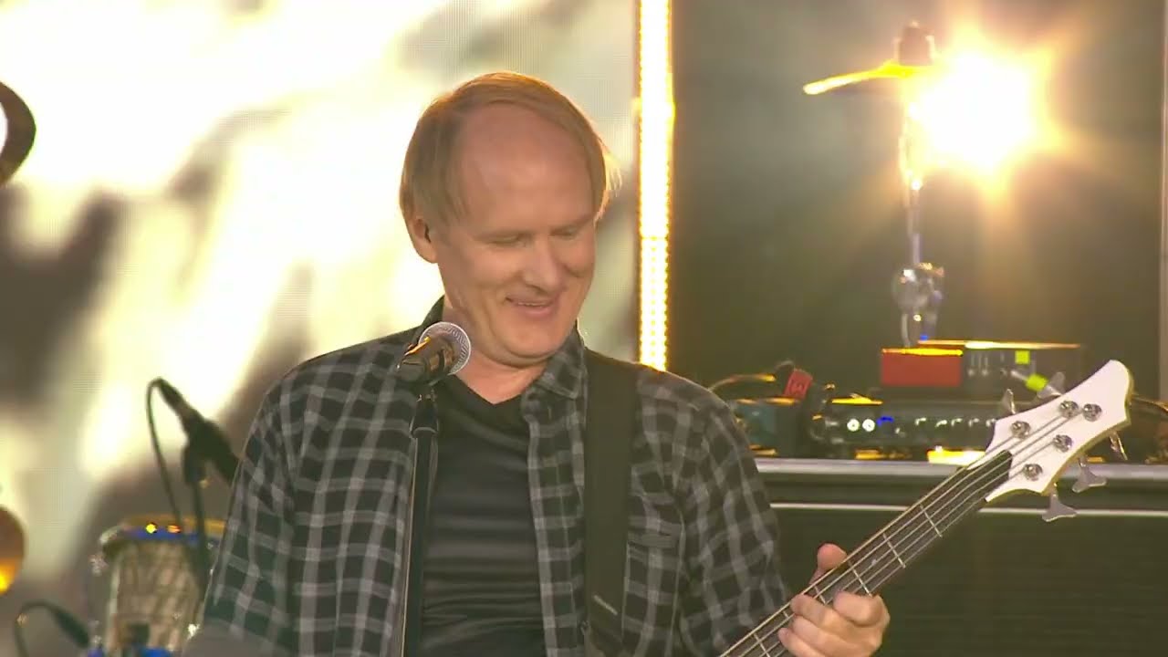 Pienvedēja Piedzīvojumi - “Viss kārtībā” (Zelta Mikrofona Laureātu koncerts 2022)