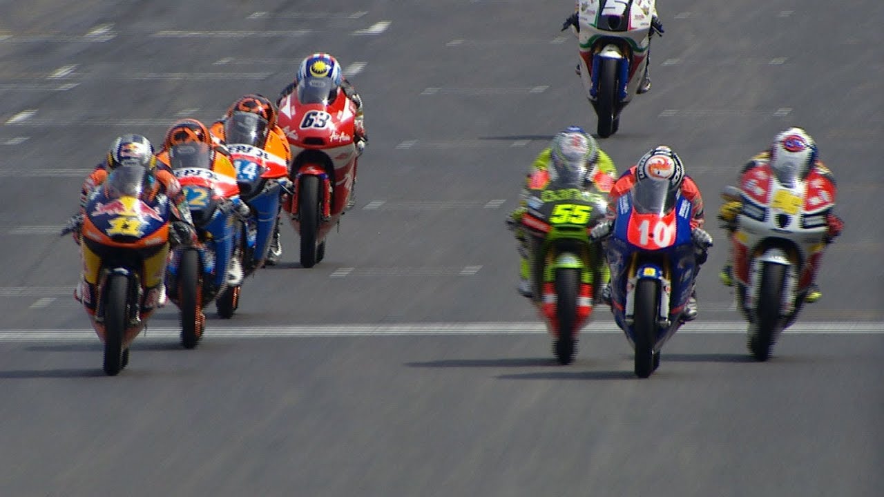 Final laps of Catalunya 2012 -- Moto3™ Madness
