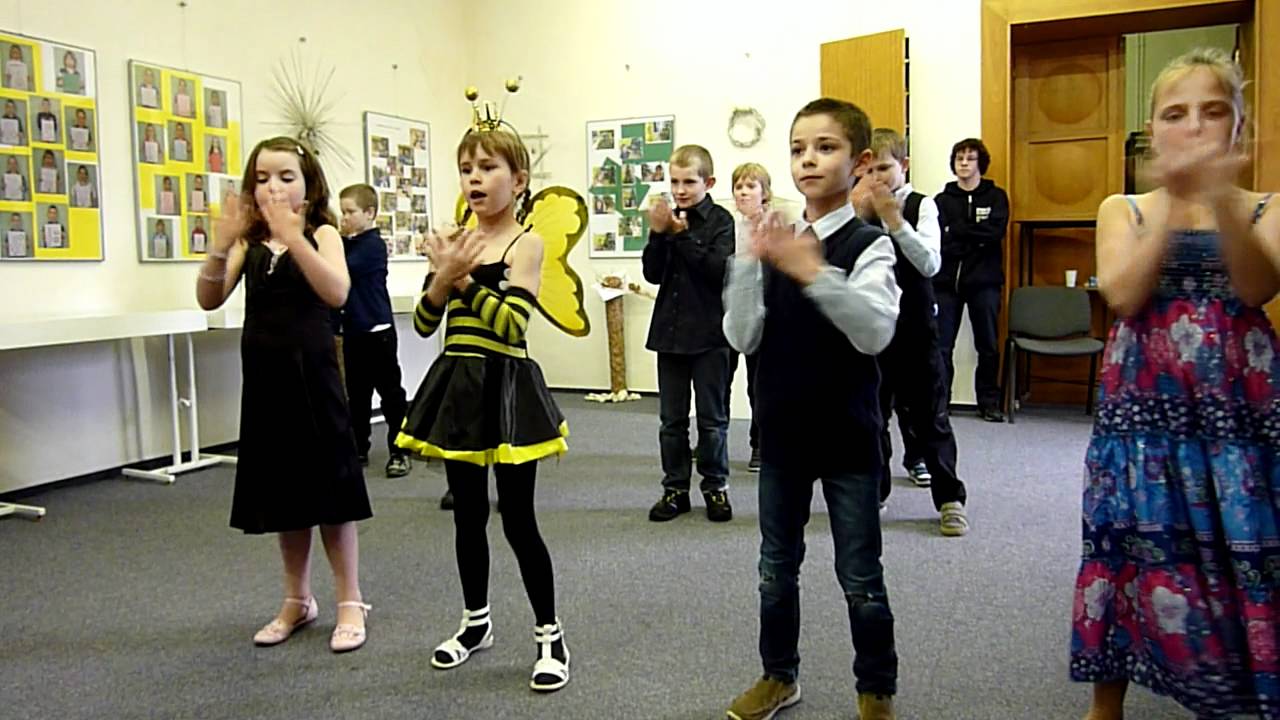 16.5.2012 - včelka Mája