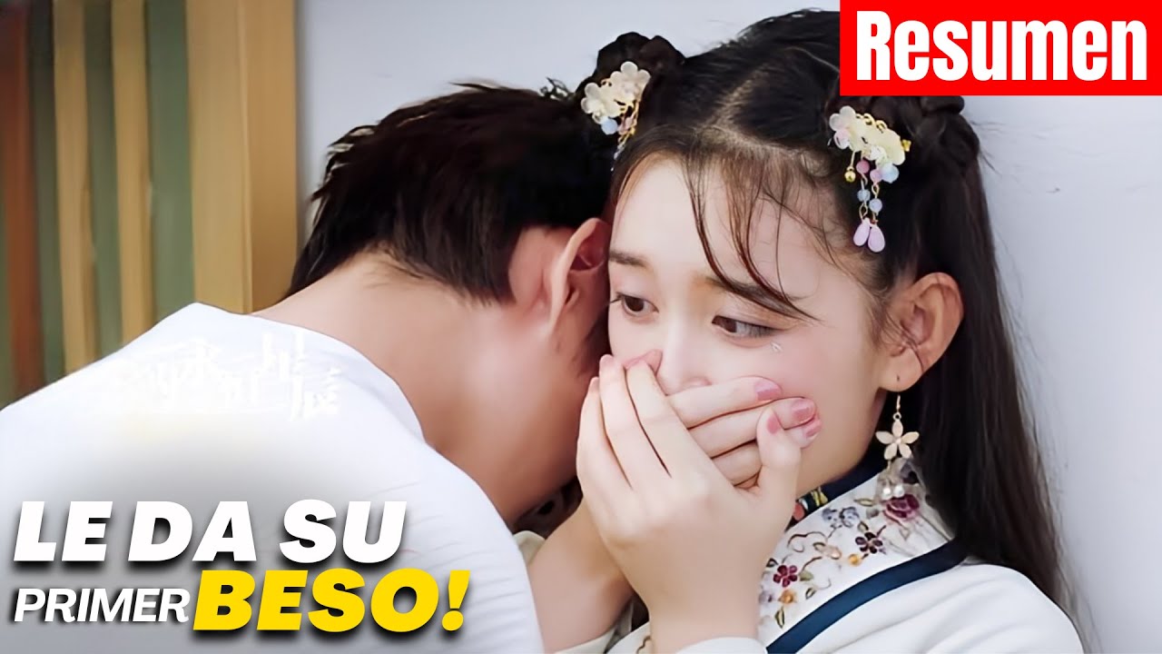 ❤️Ella regresa de viaje y por accidente le toca vivir con un amargado chico que le da su primer beso