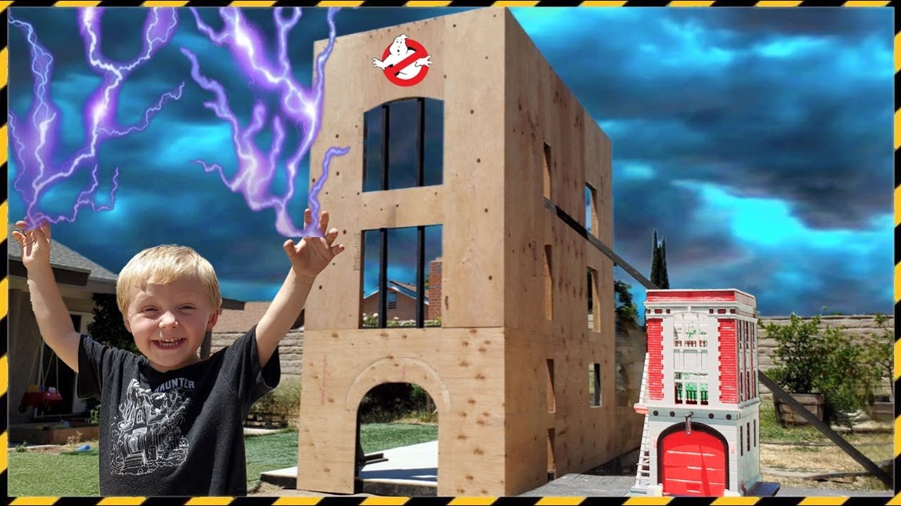 Building a Custom Ghostbusters Firehouse Playset