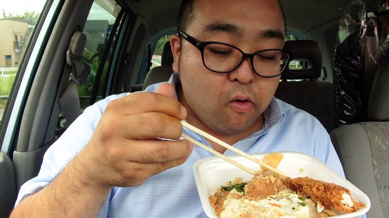 厚切りロースカツ丼　イカフライ　クリームコロッケ