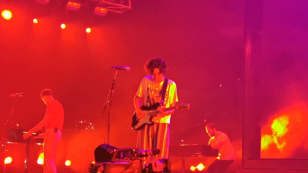 The 1975: ABIIOR in Manila 2019 - I Couldn't Be More Inlove