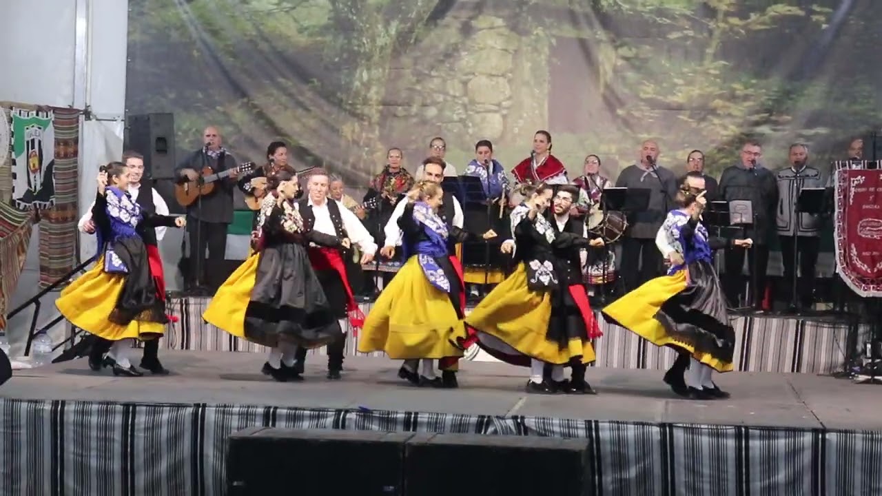 Grupo folklórico Las Llares: 