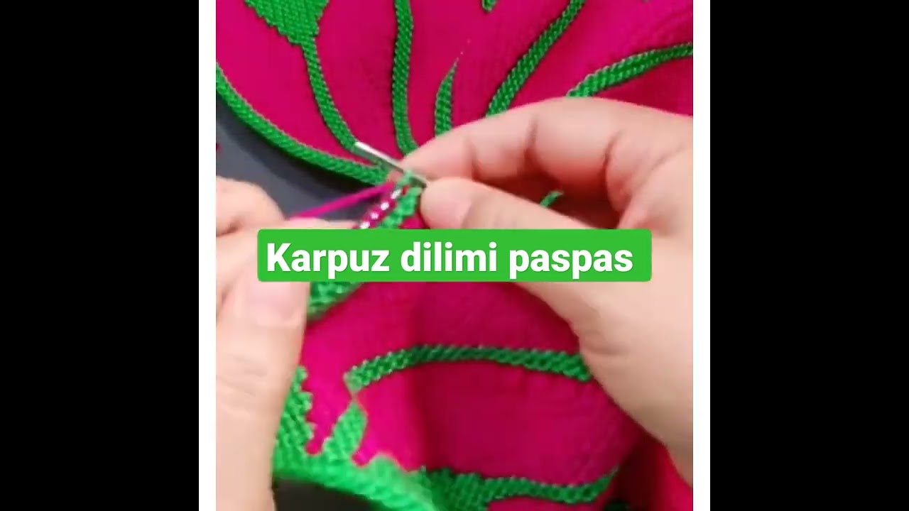 anneanne babaanne paspası &ouml;rmek isteyenler i&ccedil;in detaylar gelecek 🍉🧶🪡#paspas#orgu #kiniting  #diy
