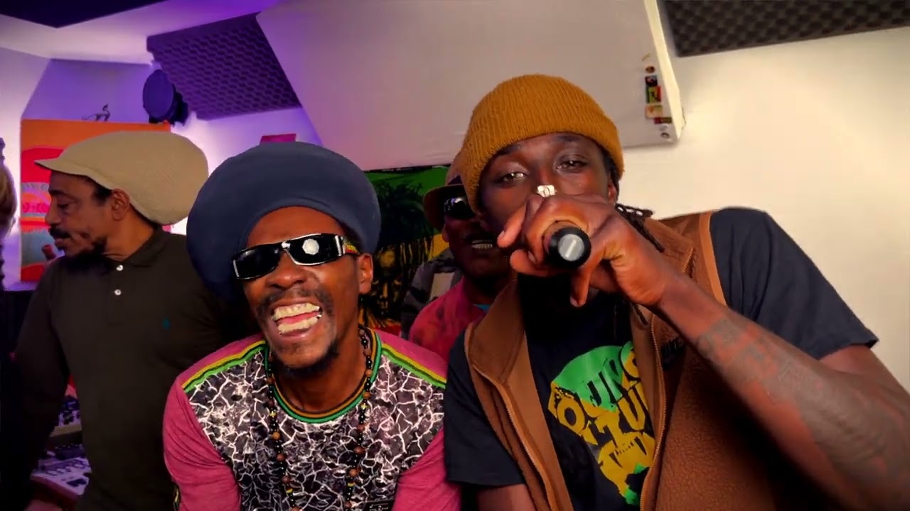 Black Cab Riddim  Medley ft Earl 16, Cheshire Cat, Jah Mooly, Richie Culture, Myki Tuff, Owancemus