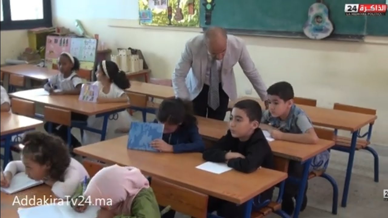 المدير الاقليمي بابن امسيك يواكب الدخول المدرسي الجديد  بمدرسة المتنبي الإبتدائية.2022