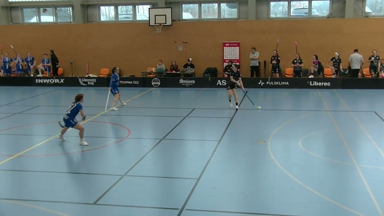 SESTŘIH | ČEZ Extraliga žen 16.  kolo Crazy girls FBC Liberec vs. FAT PIPE FLORBAL CHODOV