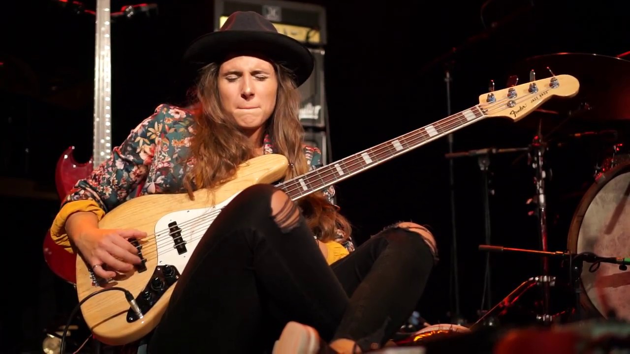 KINGA GLYK - Tears in Heaven (Eric Clapton/Jeff Berlin)[Porgy & Bess Vienna]