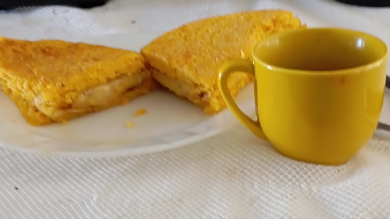 CAFÉ DA MANHÃ CUSCUZ DE BANANAS