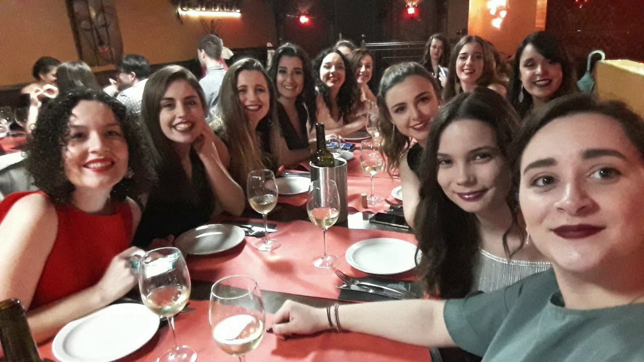V&iacute;deo graduaci&oacute;n Grado en Traducci&oacute;n e Interpretaci&oacute;n UVA. Promoci&oacute;n 2016-2020.