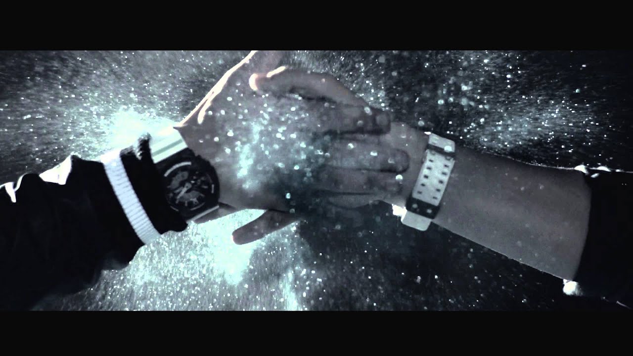 【顏社】[ MELT ] 蛋堡 Soft Lipa, PG 小豬, MISS KO 葛仲珊 feat. Allen 艾瑋倫 - Melting Gold