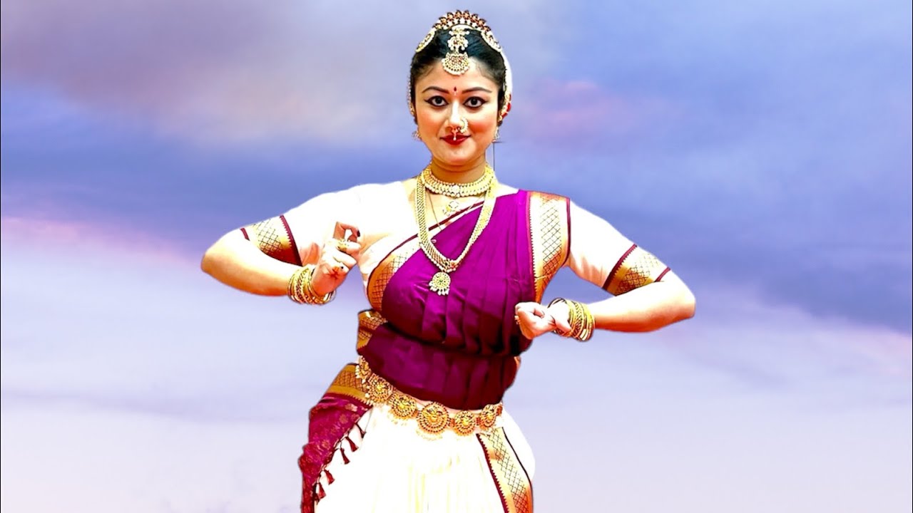 Nachat Nachat aayi Saraswati || Devi Saraswati bhajan || Bharatnatyam || Subhra Goswami